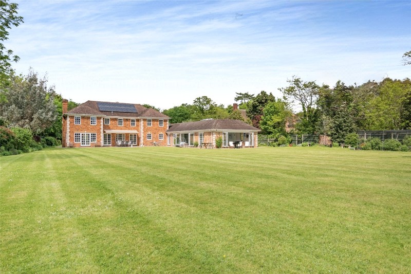 Fir Tree Avenue, Stoke Poges, Buckinghamshire, SL2