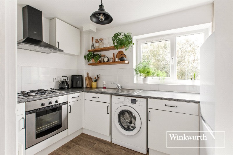 Montague Close, High Barnet, EN5