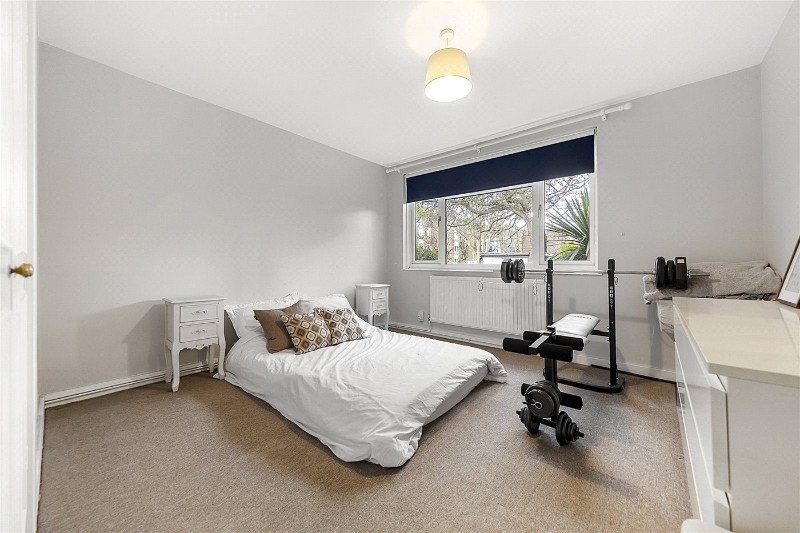 Bolton Road, London, W4