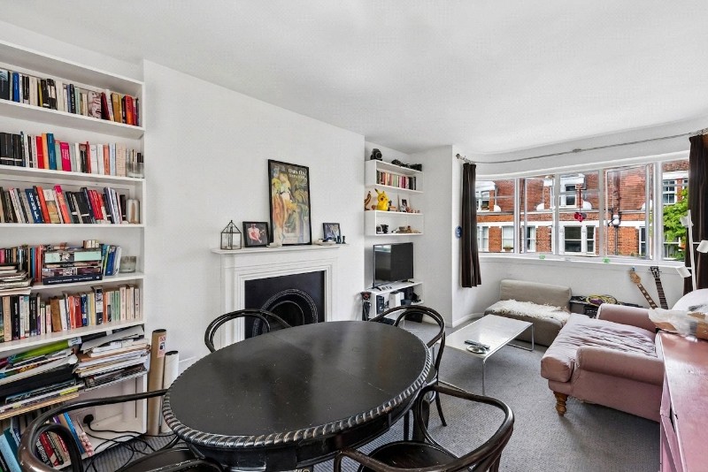 Clissold Crescent, London, N16