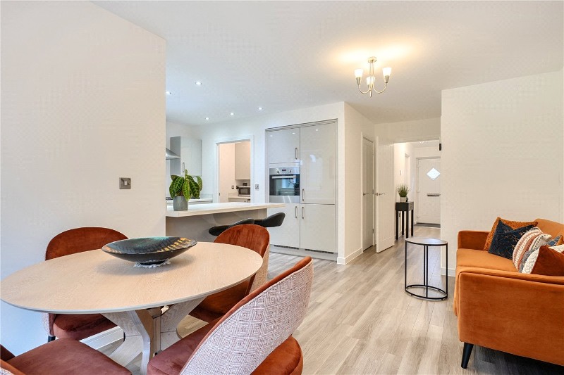 Treviglio Close, Romsey, Hampshire, SO51