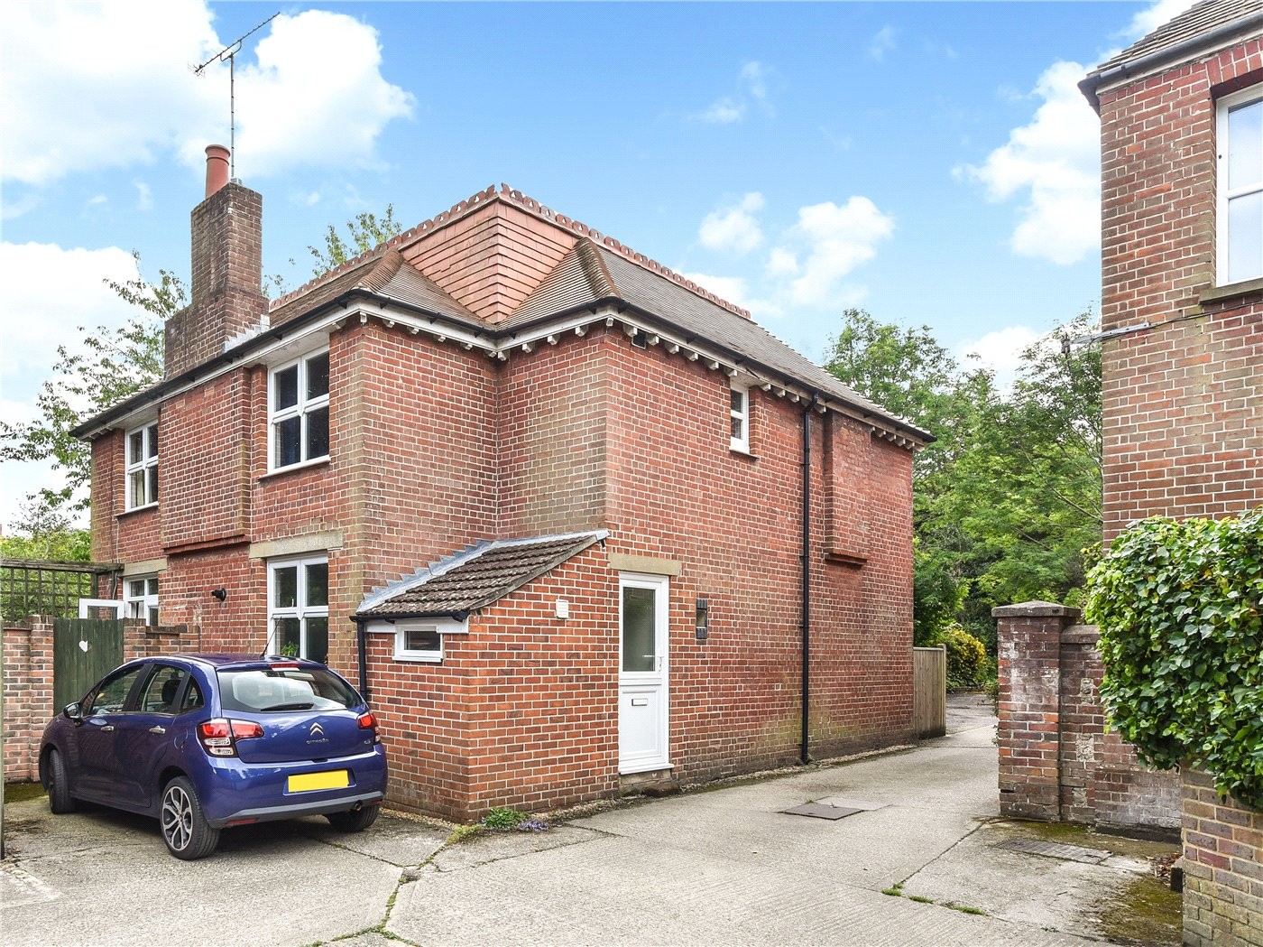 3 bedroom property for sale in Mill Road, Worthing, West Sussex, BN11