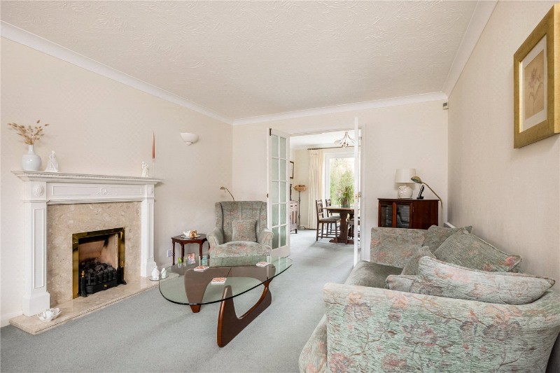 Mallard Close, Stratford-upon-Avon, Warwickshire, CV37