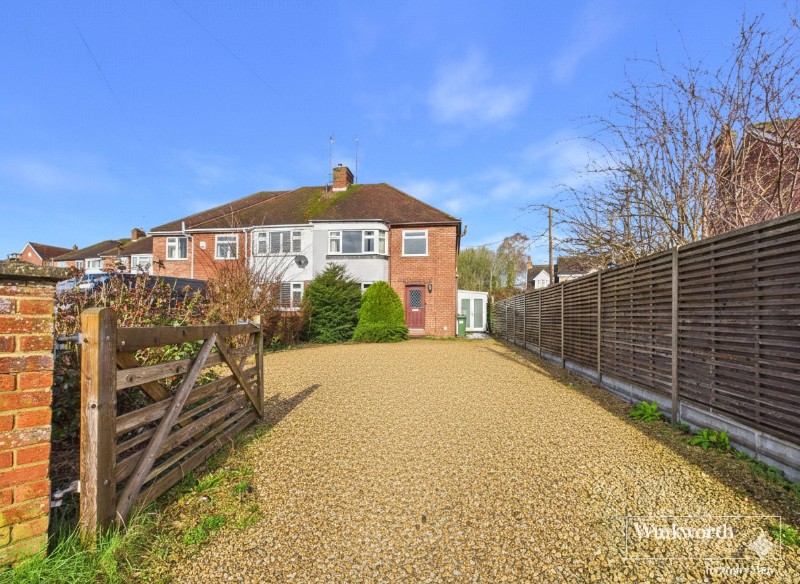 Turnpike Road, Newbury, Berkshire, RG14