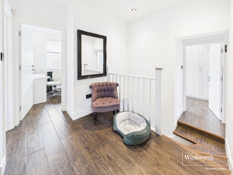Newark Way, Hendon, NW4