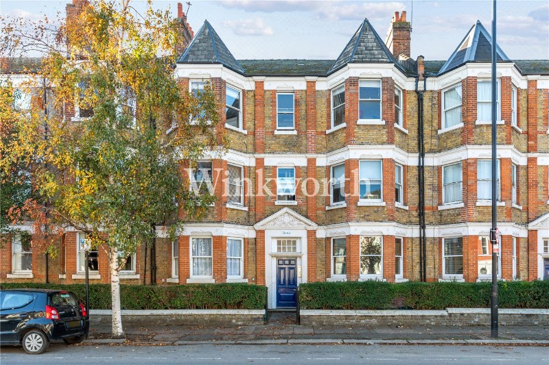 Salisbury Mansions, London, N15