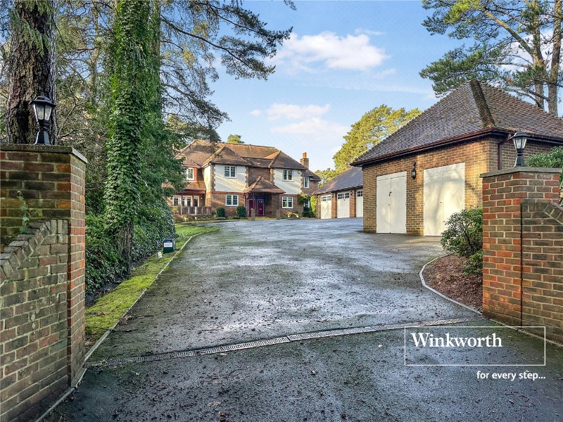 Golf Links Road, Ferndown, Dorset, BH22