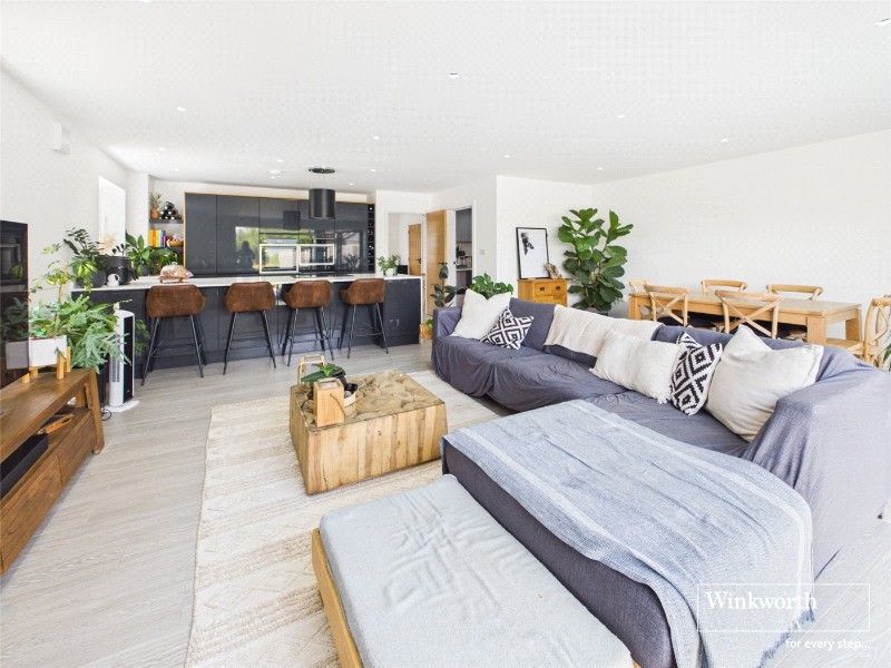 Roundfield, Upper Bucklebury, Reading, Berkshire, RG7