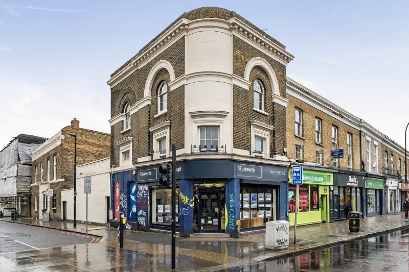 New Cross Road, London, SE14