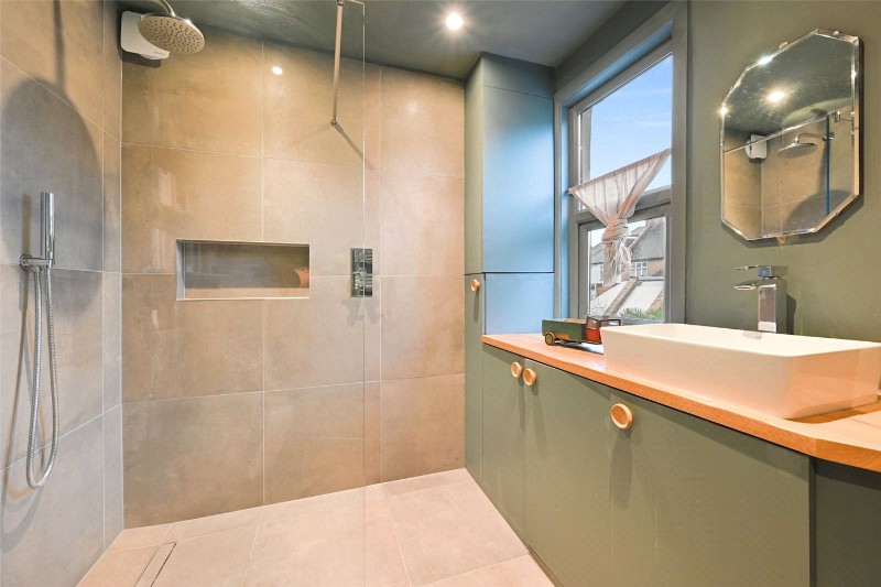 Leighton Gardens, London, NW10