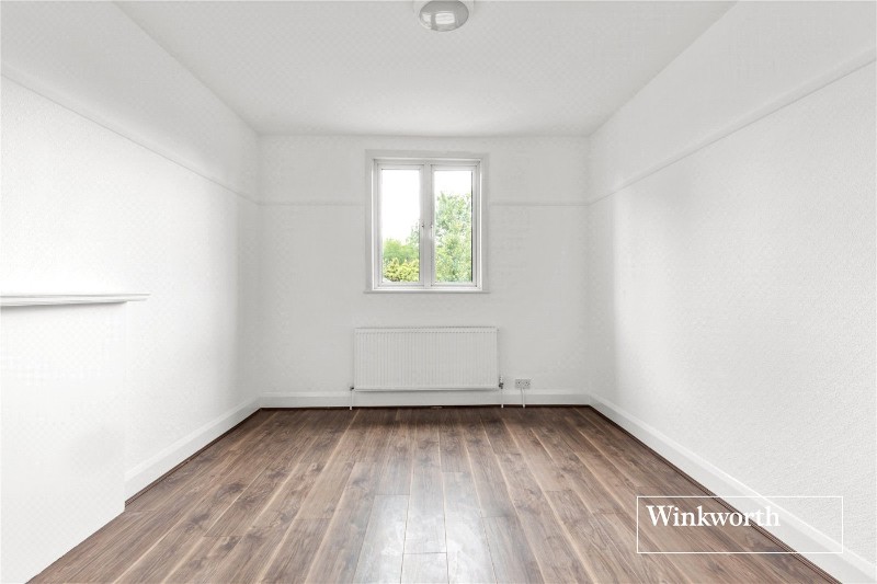 Sussex Ring, Woodside Park, London, N12