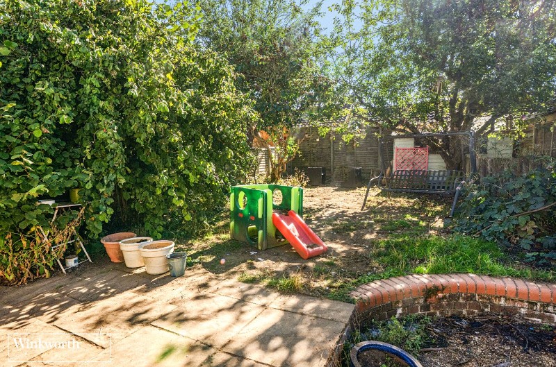 Sheppard Road, Basingstoke, Hampshire, RG21