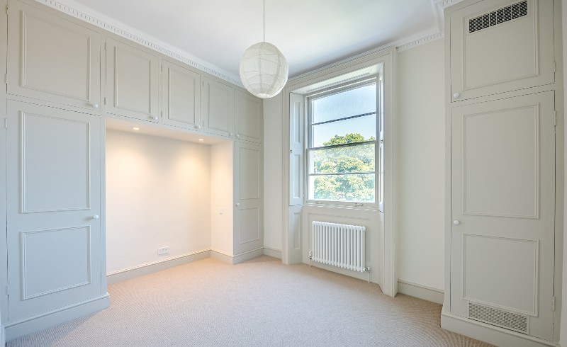 St Georges Square, London, SW1V