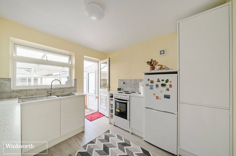 Buckland Avenue, Basingstoke, Hampshire, RG22