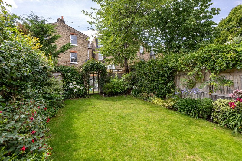 Santos Road, London, SW18