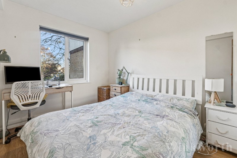 Sterling Gardens, London, SE14