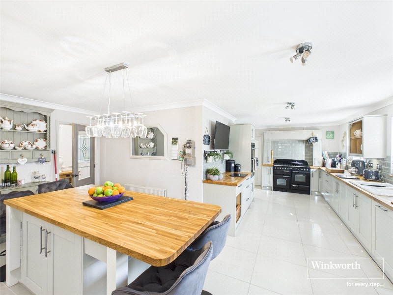 Burghfield Bridge, Burghfield, Reading, RG30