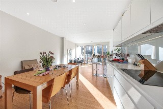 Caledonian Road, Islington, N1