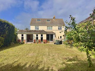 Keyhaven Road, Milford on Sea, Lymington, Hampshire, SO41