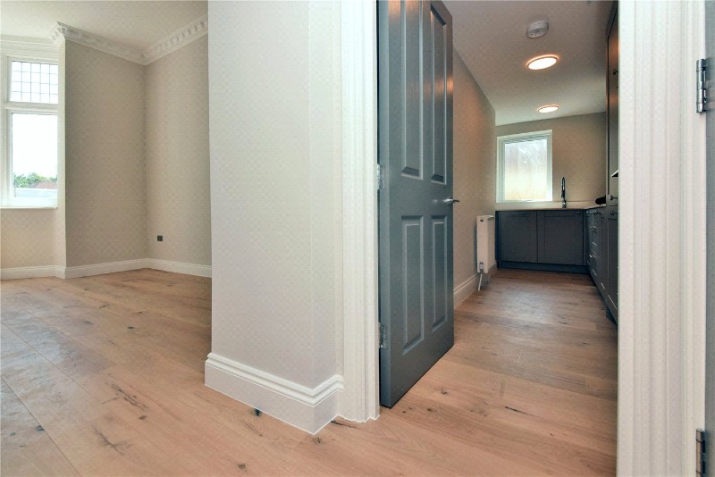 Holly Oak Close, Cheam, Sutton, SM2