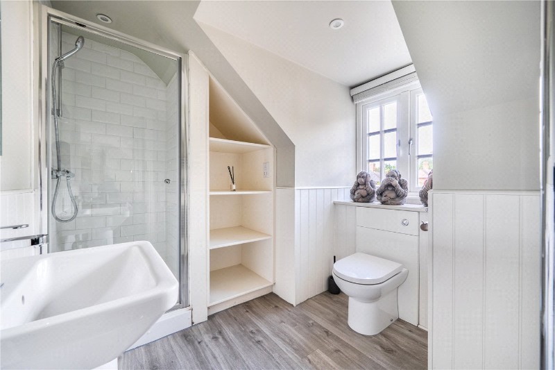 Shortfield Common Road, Frensham, Farnham, Surrey, GU10