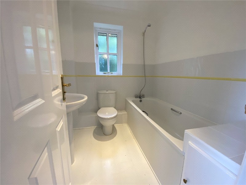 Centenary Close, Sway, Lymington, Hampshire, SO41