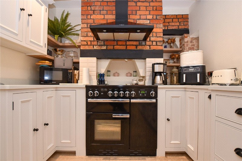Bearwood Road, Sindlesham, Wokingham, Berkshire, RG41