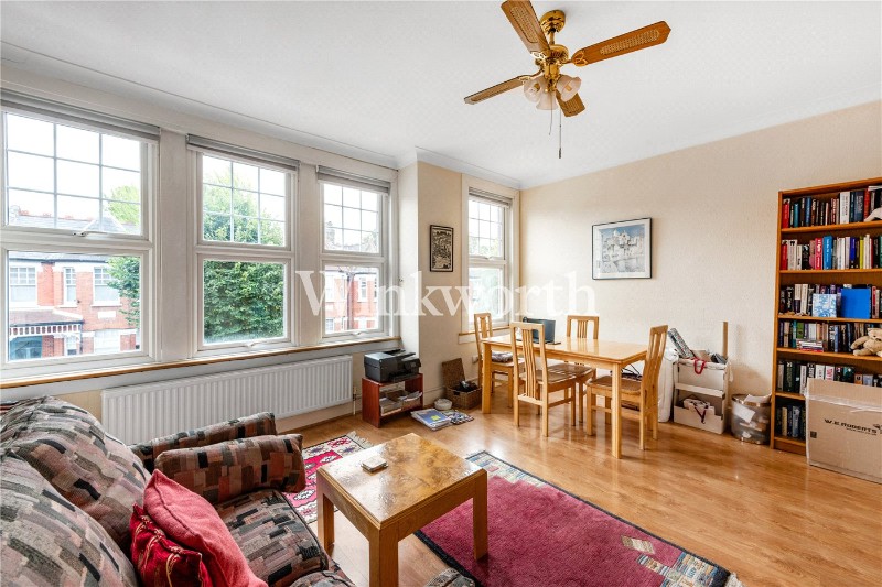 Devonshire Road, Palmers Green, London, N13