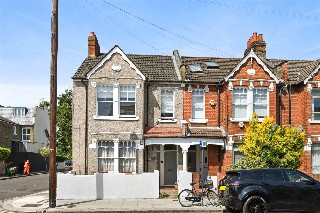 Collingbourne Road, London, W12