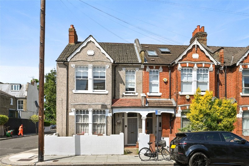 Collingbourne Road, London, W12