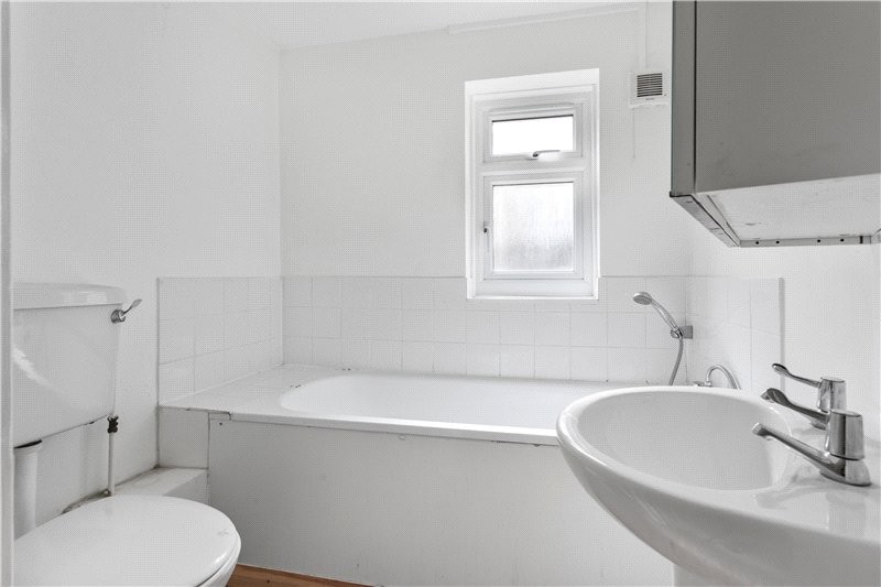 Cowthorpe Road, London, SW8