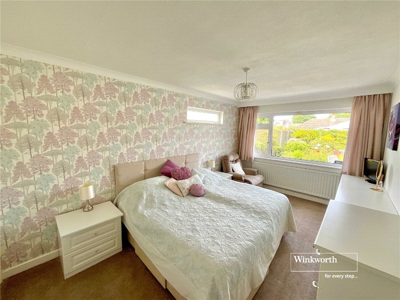 Imber Drive, Highcliffe, Christchurch, Dorset, BH23