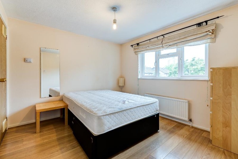 Westcott Road, SE17