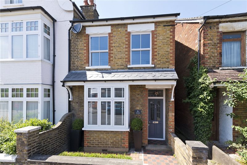 Elmgrove Road, Weybridge, Surrey, KT13
