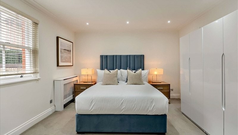 Grosvenor Hill, London, W1K