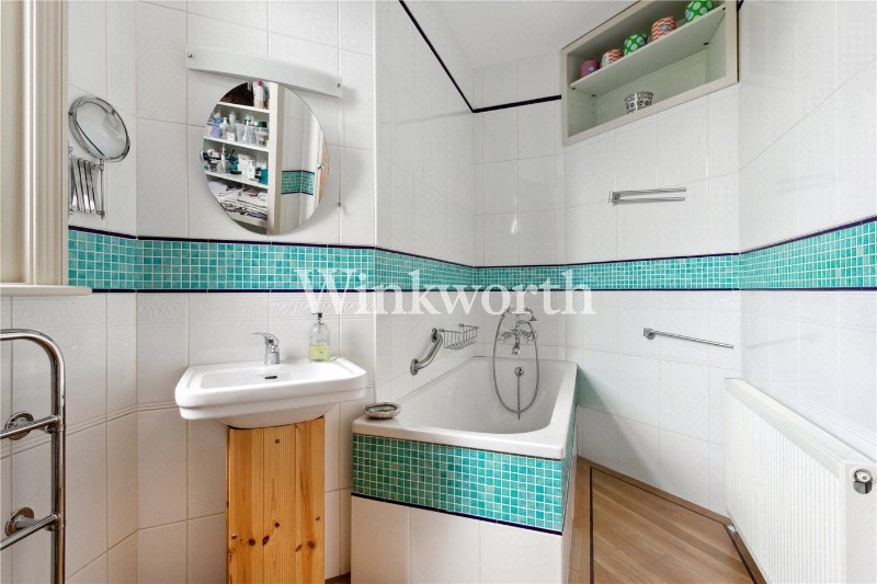 Oakfield Road, London, N14
