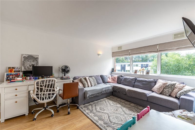High Point, Weybridge, Surrey, KT13