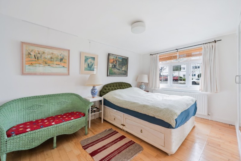 Bushey Way, Beckenham, BR3