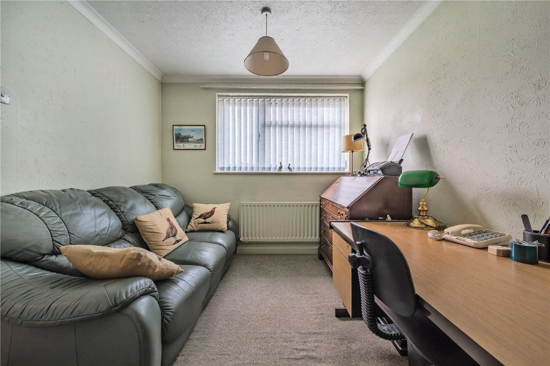 Meyrick Drive, Newbury, Berkshire, RG14