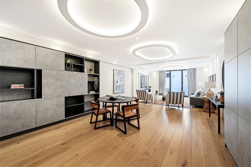 Queensmill Road, London, SW6