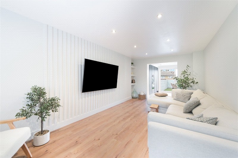 Long Walk, Epsom, Surrey, KT18
