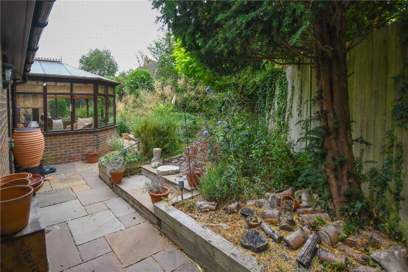 Bishops Drive, Wokingham, Berkshire, RG40