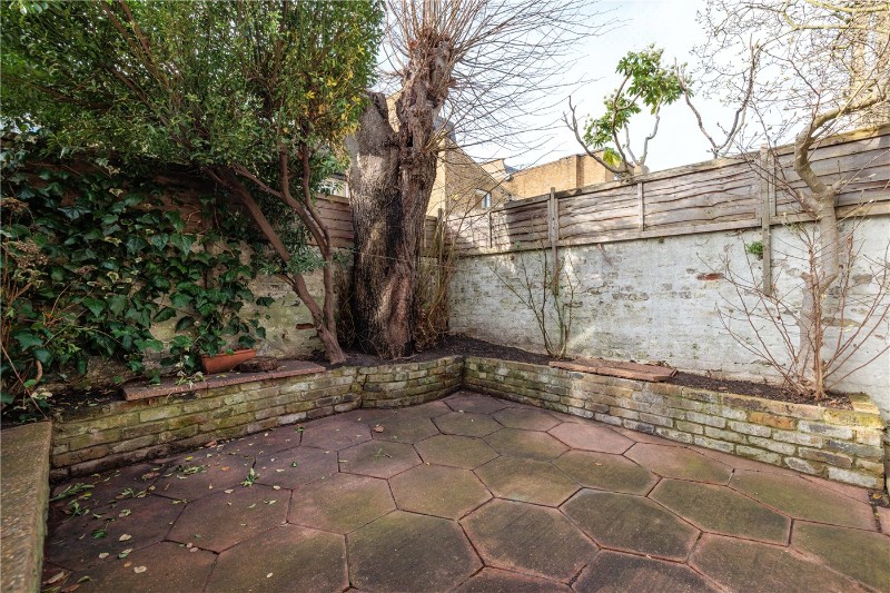 Epple Road, London, SW6