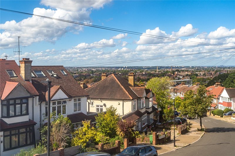 Valleyfield Road, London, SW16
