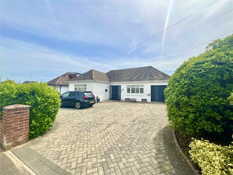 Ridgefield Gardens, Highcliffe, Dorset, BH23
