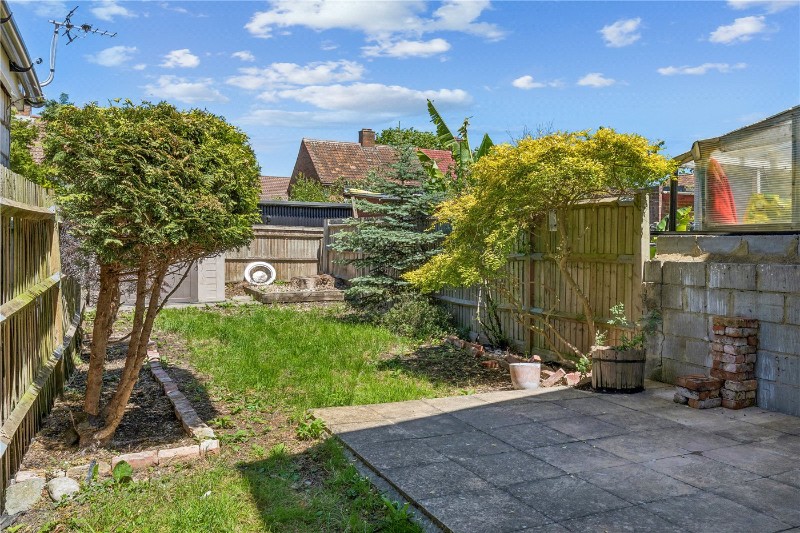 Crusoe Road, Mitcham, CR4