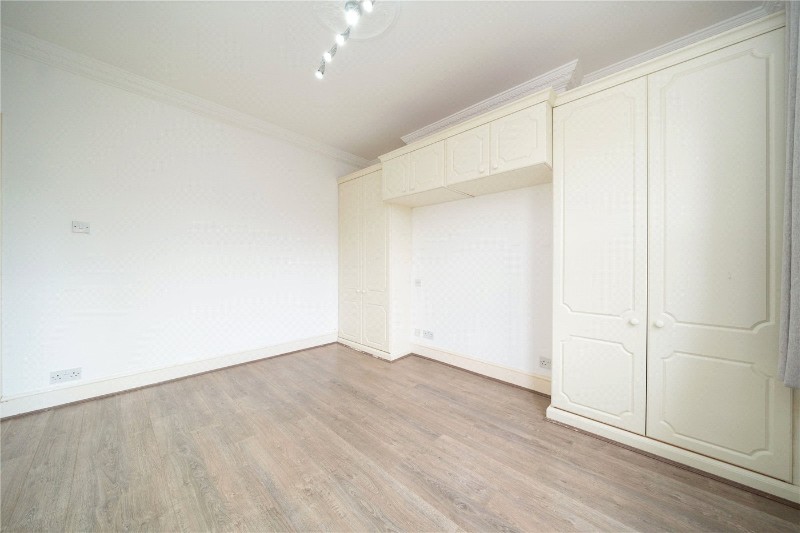 Johns Avenue, London, NW4