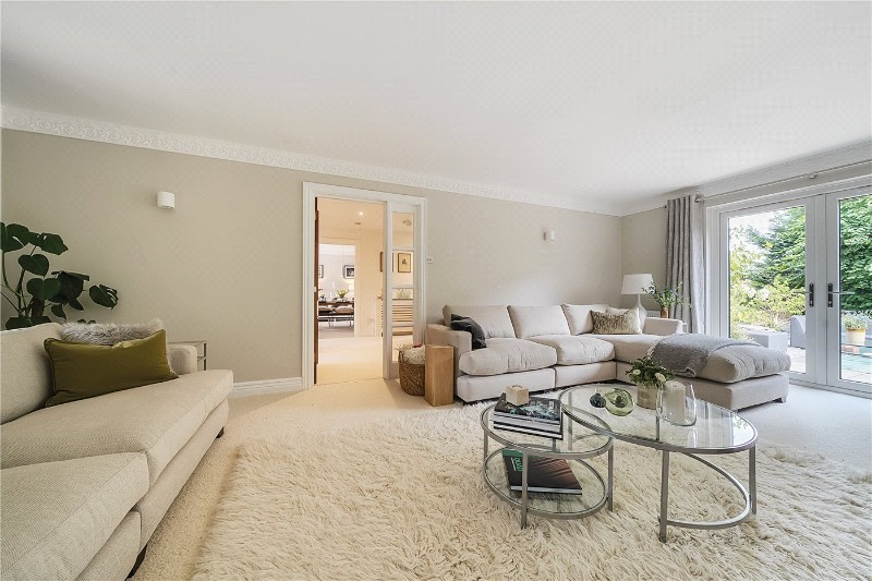 Benett Gardens, Shaw, Newbury, Berkshire, RG14