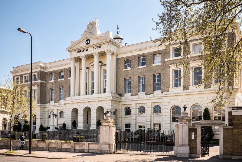 Kennington Lane, London, UK, SE11