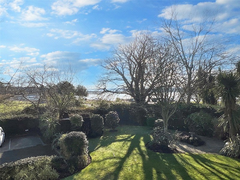 Parkstone Road, Poole, BH15